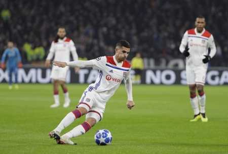 类拔萃的球 类拔萃的球